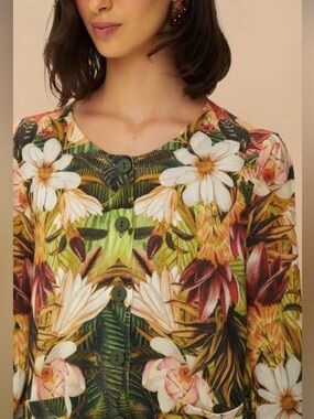 Farm Rio Multicolor Botanical
Forest Knit Cardigan Size S